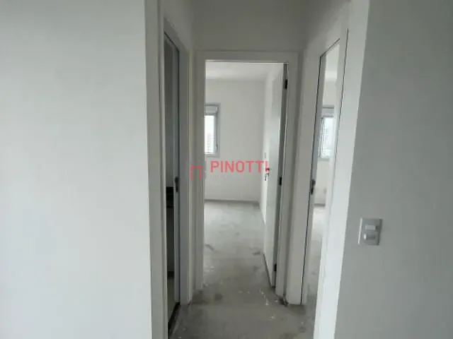 Apartamento 2 quartos e 1 banheiro, à venda, no bairro Vila Baeta Neves em São Bernardo do Campo