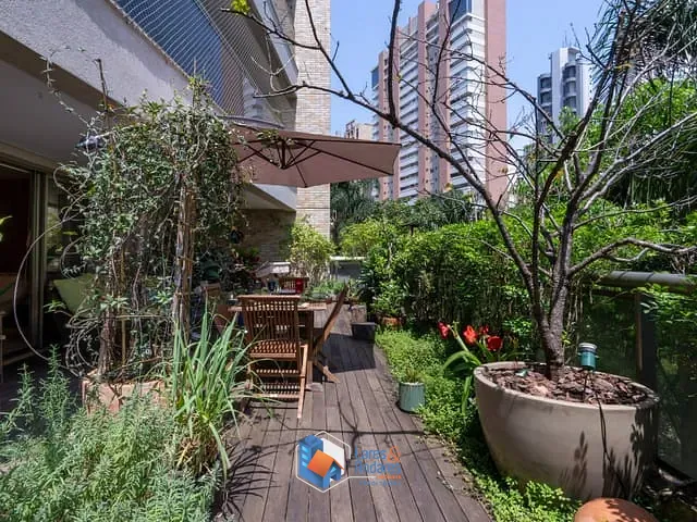 Apartamento com 250m² 3 quartos e 3 banheiros, à venda, no bairro Vila Suzana em São Paulo