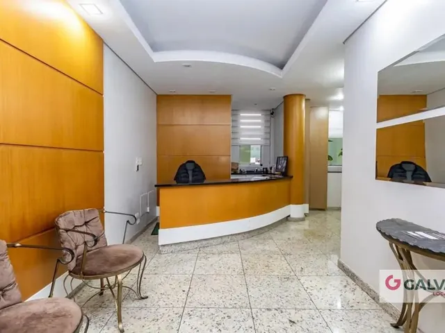 Apartamento 1 quarto e 1 banheiro, para alugar, no bairro Centro em Curitiba