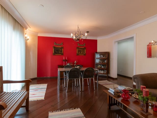 Foto do Apartamento - Apartamento tipo para venda em Vila Bastos com 4 quartos, sendo 1 suíte, 142m² | Lares e Andares Imóveis
