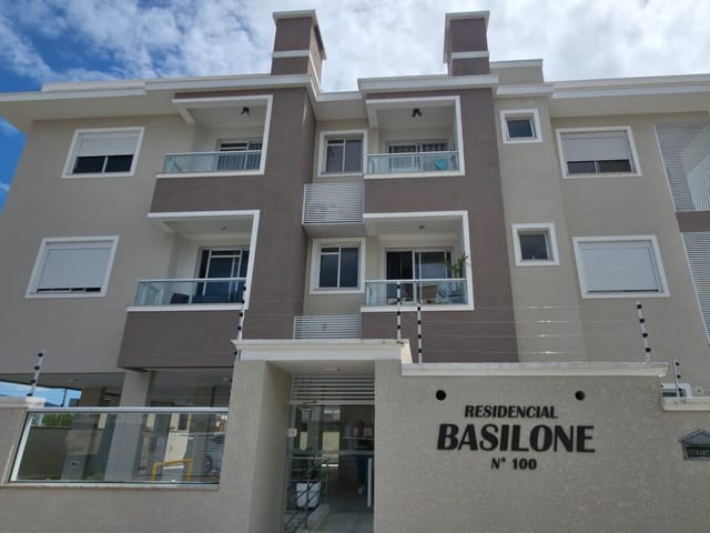 Apartamento 2 quartos e 2 banheiros, à venda, no bairro Ingleses do Rio Vermelho em Florianópolis