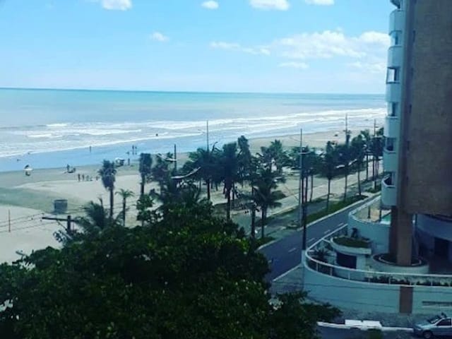 Apartamento com 85m² 2 quartos e 2 banheiros, à venda, no bairro Real em Praia Grande