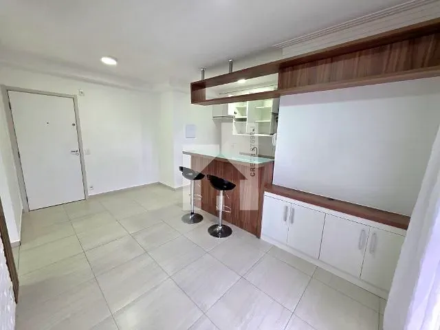 Apartamento 2 quartos e 2 banheiros, para alugar, no bairro Jardim Torres São José em Jundiaí