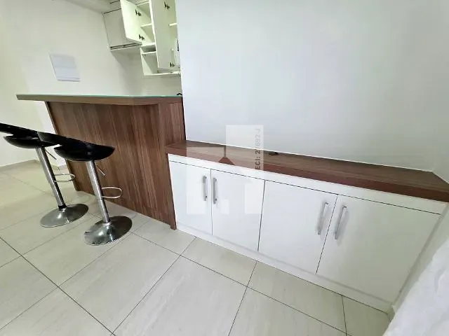 Apartamento 2 quartos e 2 banheiros, para alugar, no bairro Jardim Torres São José em Jundiaí