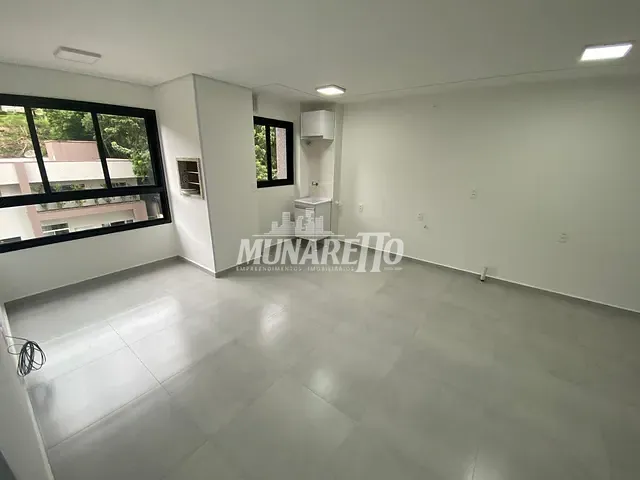 Apartamento 2 quartos e 1 banheiro, para alugar, no bairro Jardim em Concórdia