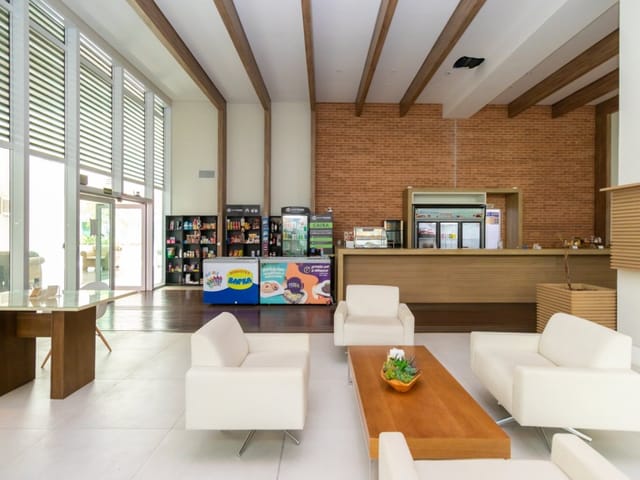 Apartamento 1 quarto e 2 banheiros, para alugar, no bairro CENTRO em Curitiba