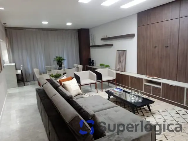 Apartamento 3 quartos e 2 banheiros, à venda, no bairro Centro em Ponta Grossa