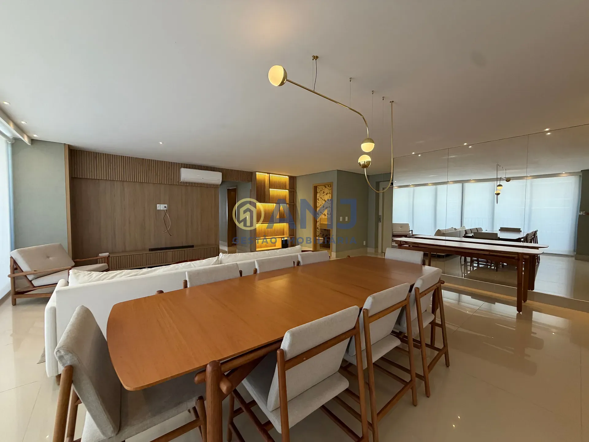 Apartamento, 3 quartos, 157 m² - Foto 1