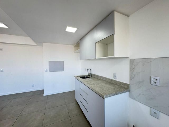 Apartamento 1 quarto e 1 banheiro, à venda, no bairro Passo da Areia em Porto Alegre
