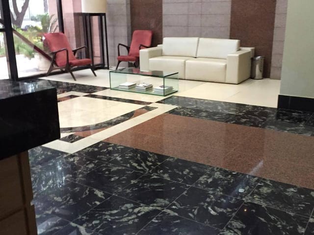 Foto do Apartamento - Apartamento para locação, Edf RITZ, 02 Quartos (01 Suíte), Armarios, Sacada com churrasqueira, Centro, Londrina, PR | ZBM NEGOCIOS IMOBILIARIOS