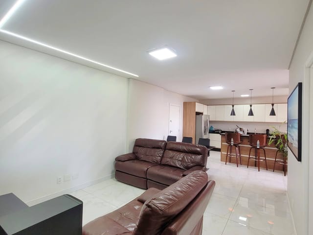 Apartamento com 159m² 3 quartos e 2 banheiros, à venda, no bairro Centro em Ponta Grossa