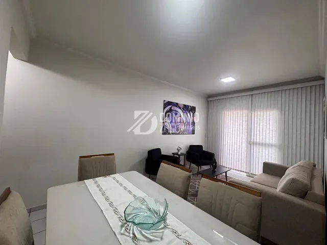 Apartamento 3 quartos e 1 banheiro, à venda, no bairro São Benedito em Uberaba