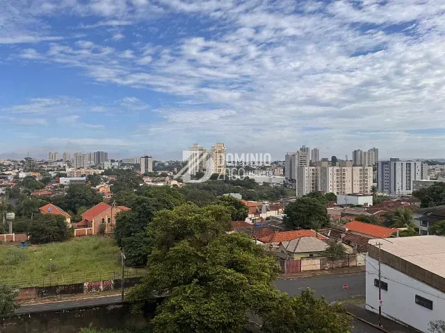 Apartamento 3 quartos e 1 banheiro, à venda, no bairro São Benedito em Uberaba