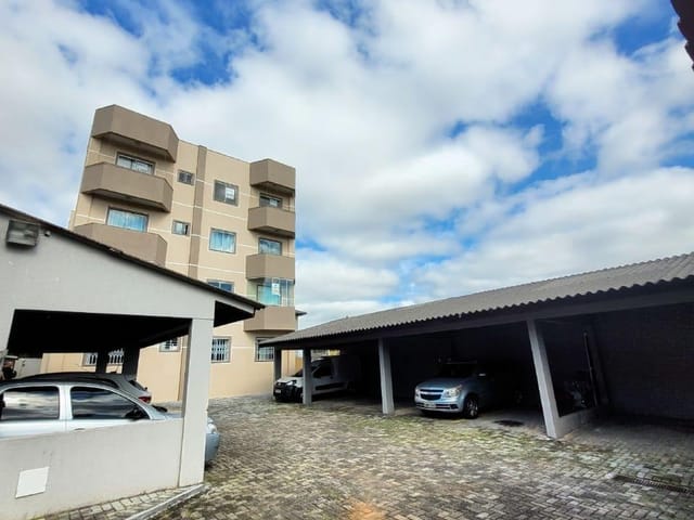Apartamento com 105m² 3 quartos e 2 banheiros, à venda, no bairro Uvaranas em Ponta Grossa