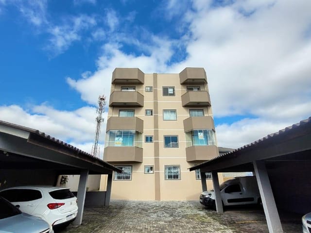 Apartamento com 105m² 3 quartos e 2 banheiros, à venda, no bairro Uvaranas em Ponta Grossa