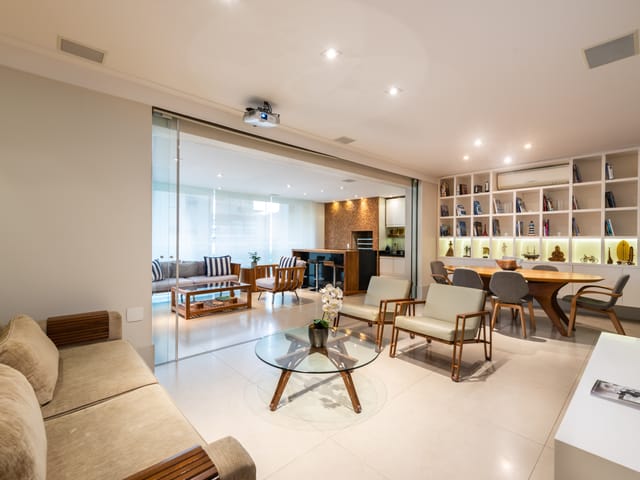 Apartamento com 162m² 3 quartos e 5 banheiros, à venda, no bairro Itaim Bibi em São Paulo