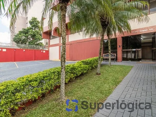 Apartamento com 122m² 3 quartos e 2 banheiros, à venda, no bairro Bacacheri em Curitiba