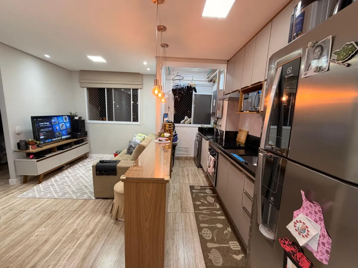 Apartamento para venda em Cambuci com 2 quartos, 45m²