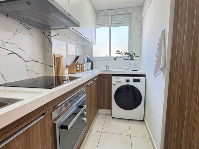 Apartamento 2 quartos e 1 banheiro, à venda, no bairro Vargem do Bom Jesus em Florianópolis