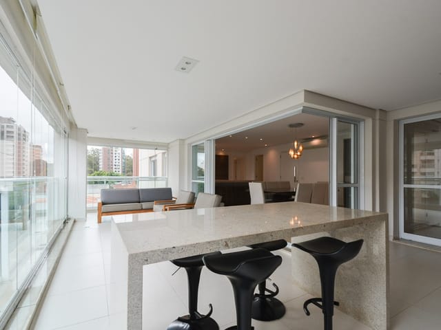 Foto do Apartamento - Apartamento tipo para venda em Vila Nova Conceição com 3 quartos, sendo 3 suítes, 157m² | Lares e Andares Imóveis