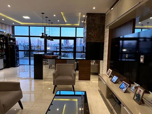 Apartamento com 357m² 3 quartos e 4 banheiros, à venda, no bairro Jardim Carvalho em Ponta Grossa
