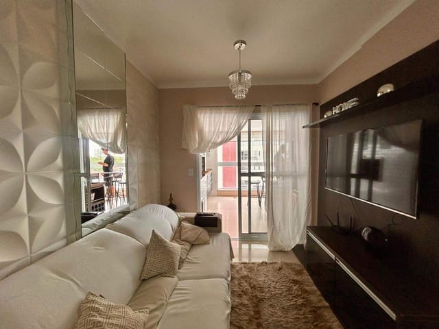 Apartamento 2 quartos e 2 banheiros, à venda ou para alugar, no bairro Centro em Bertioga