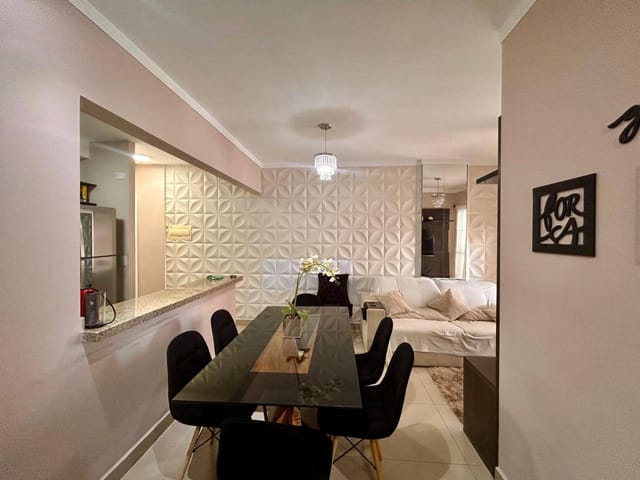 Apartamento 2 quartos e 2 banheiros, à venda ou para alugar, no bairro Centro em Bertioga