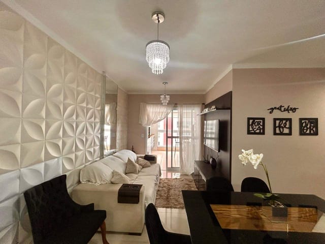 Apartamento 2 quartos e 2 banheiros, à venda ou para alugar, no bairro Centro em Bertioga