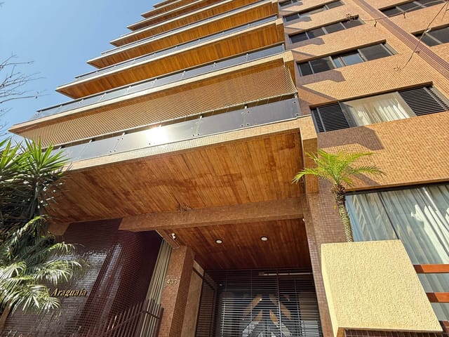 Apartamento com 406m² 4 quartos e 5 banheiros, à venda, no bairro Centro em Ponta Grossa