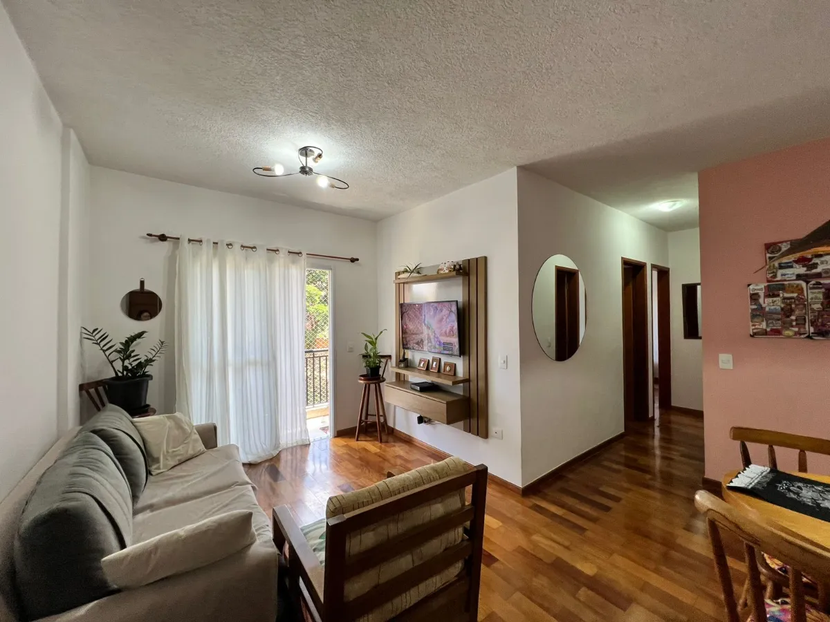 Apartamento para venda em Vila Galvão com 3 quartos, sendo 1 suíte, 70m²