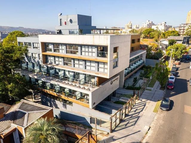 Apartamento 1 quarto e 1 banheiro, à venda, no bairro Três Figueiras em Porto Alegre