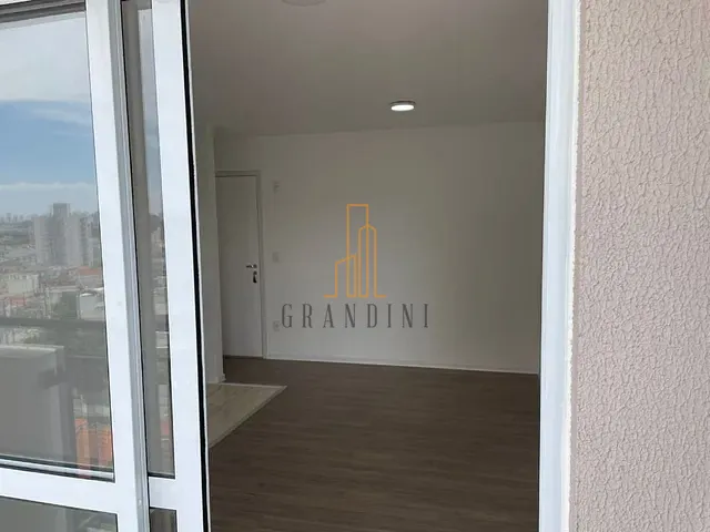 Apartamento 2 quartos e 2 banheiros, à venda, no bairro Parque das Nações em Santo André