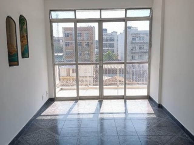 Foto do Apartamento - Apartamento de 1 Quarto na Travessa da Prosperidade, Aproximadamente 75m², Vila da Penha | Hilmar