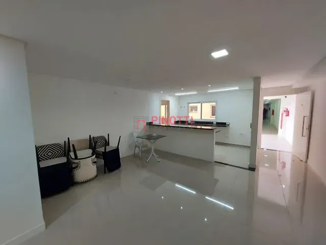 Apartamento 3 quartos e 4 banheiros, à venda ou para alugar, no bairro Baeta Neves em São Bernardo do Campo