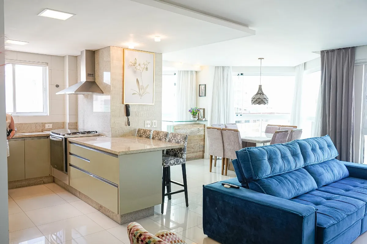 Apartamento para venda em Centro com 3 quartos, sendo 3 suítes, 137m²