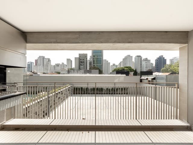 Foto do Apartamento - Apartamento tipo para venda e locação em Indianópolis com 2 quartos, sendo 2 suítes, 102m² | Lares e Andares Imóveis