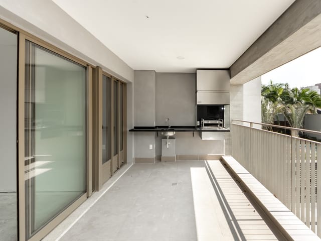 Foto do Apartamento - Apartamento tipo para venda e locação em Indianópolis com 2 quartos, sendo 2 suítes, 102m² | Lares e Andares Imóveis