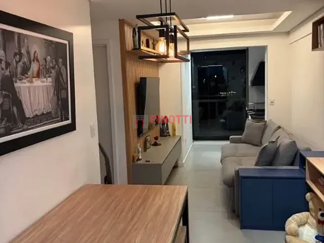 Apartamento 2 quartos e 2 banheiros, à venda, no bairro Baeta Neves em São Bernardo do Campo