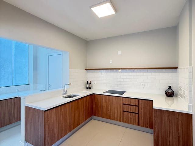 Apartamento com 148m² 3 quartos e 3 banheiros, à venda, no bairro Centro em Ponta Grossa