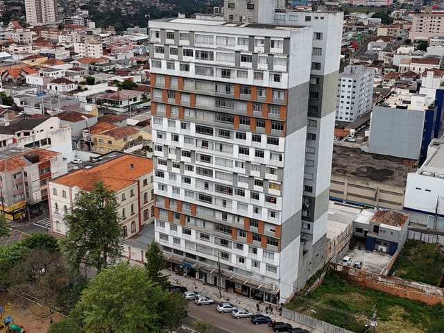 Apartamento com 148m² 3 quartos e 3 banheiros, à venda, no bairro Centro em Ponta Grossa