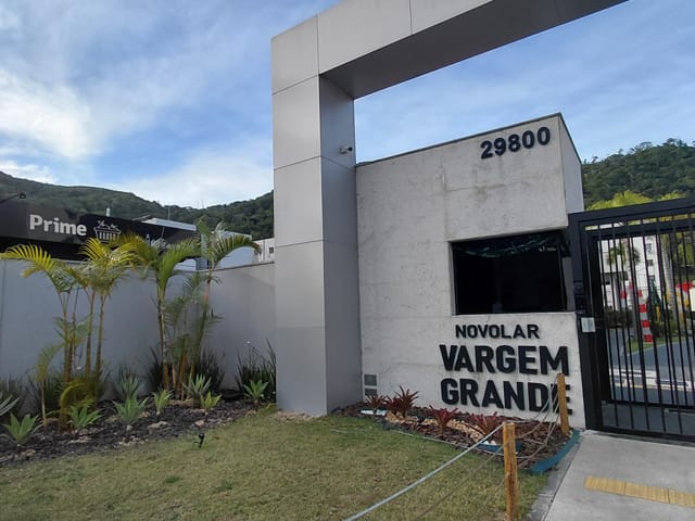 Apartamento 2 quartos e 12 banheiros, à venda, no bairro Vargem Grande em Rio de Janeiro