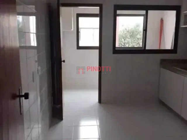 Apartamento 2 quartos e 1 banheiro, para alugar, no bairro Vila Euclides em São Bernardo do Campo