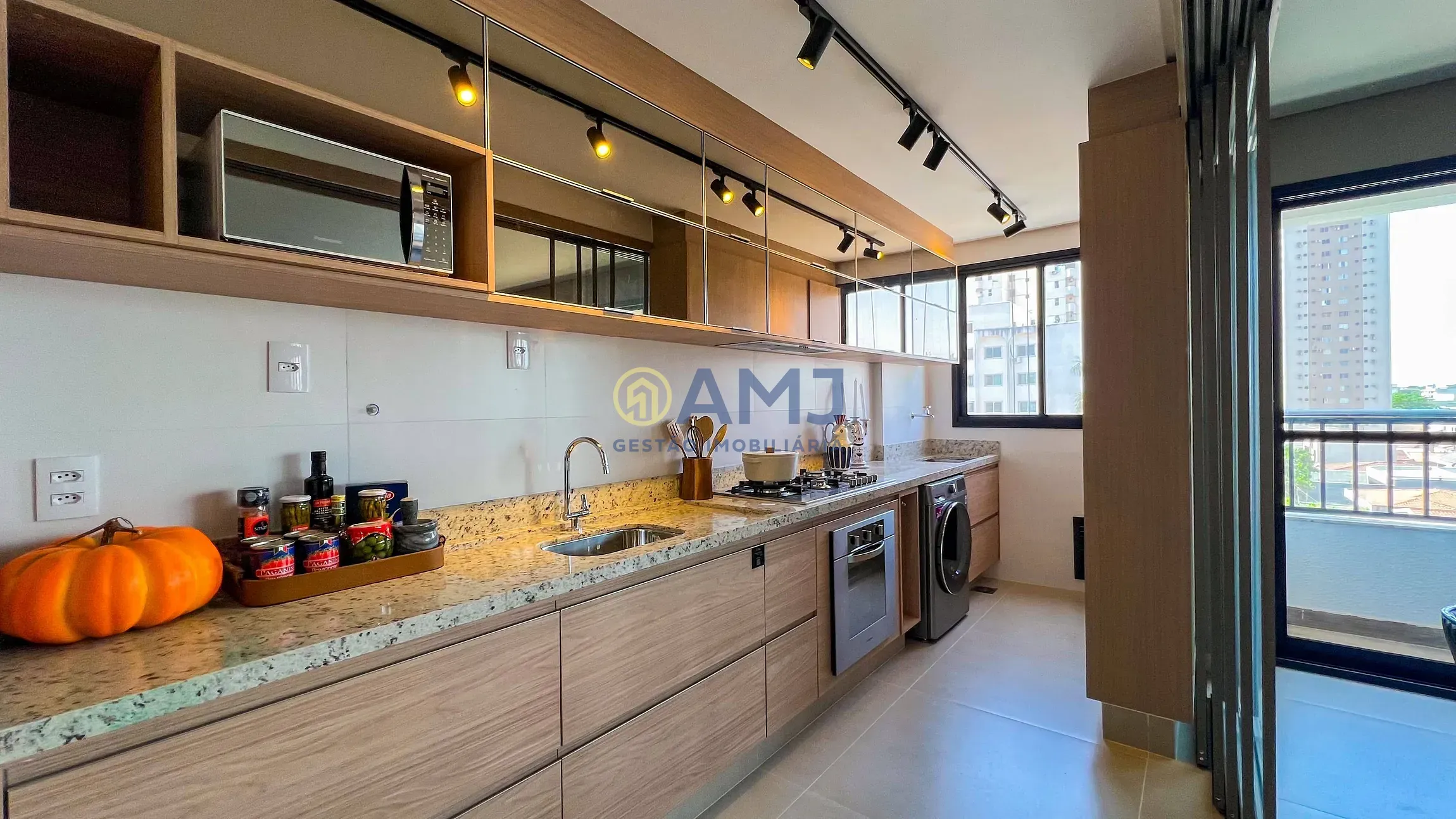 Apartamento, 2 quartos, 66 m² - Foto 2