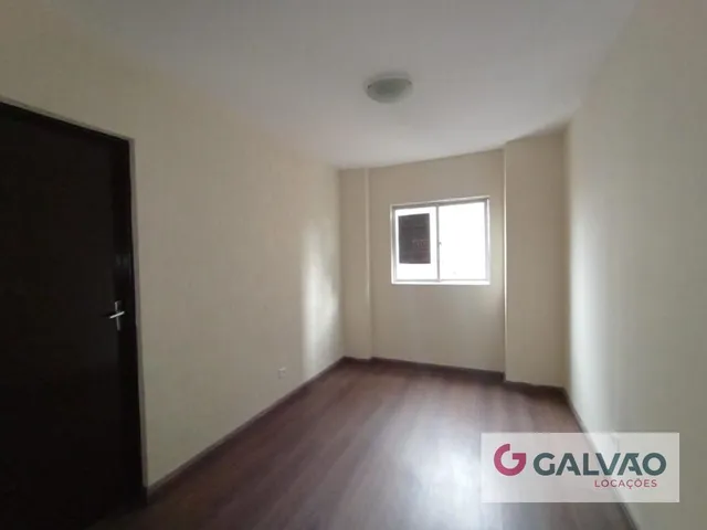 Apartamento 1 quarto e 1 banheiro, para alugar, no bairro Bigorrilho em Curitiba
