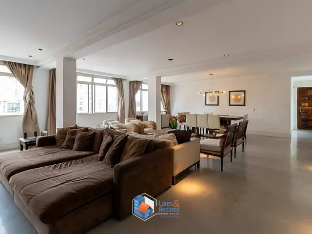 Apartamento com 180m² 2 quartos e 3 banheiros, à venda, no bairro Vila Nova Conceição em São Paulo