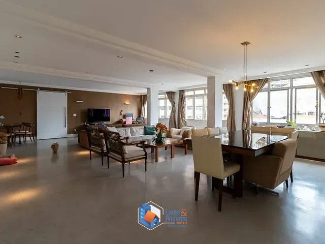 Apartamento com 180m² 2 quartos e 3 banheiros, à venda, no bairro Vila Nova Conceição em São Paulo