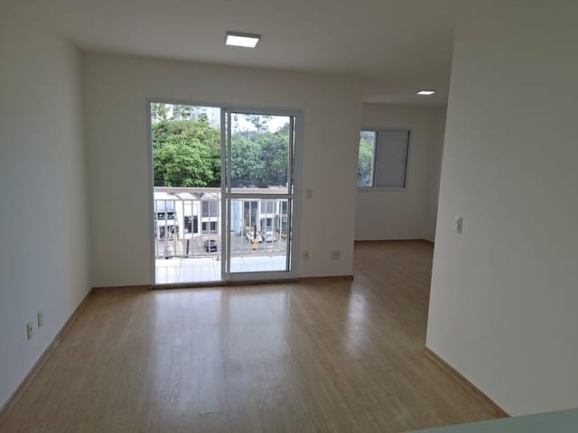 Apartamento com 67m² 2 quartos e 1 banheiro, para alugar, no bairro Vila Andrade em São Paulo