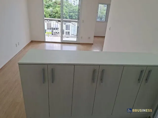 Apartamento com 67m² 2 quartos e 1 banheiro, para alugar, no bairro Vila Andrade em São Paulo