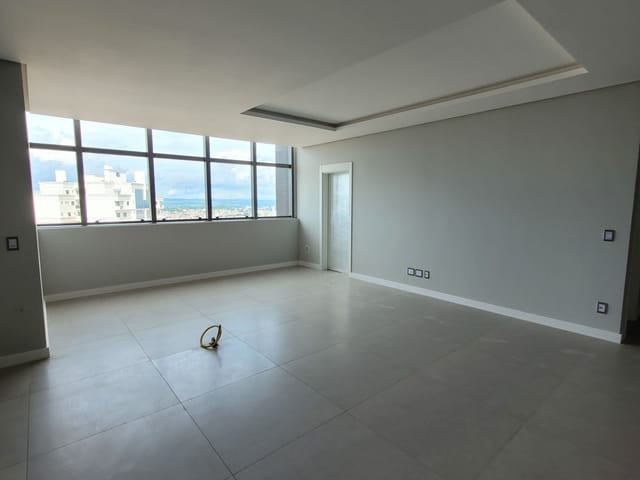 Apartamento com 268m² 3 quartos e 4 banheiros, à venda, no bairro Jardim Carvalho em Ponta Grossa