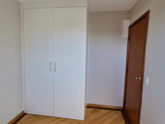 Apartamento com 50m² 2 quartos e 1 banheiro, para alugar, no bairro Caxingui em São Paulo